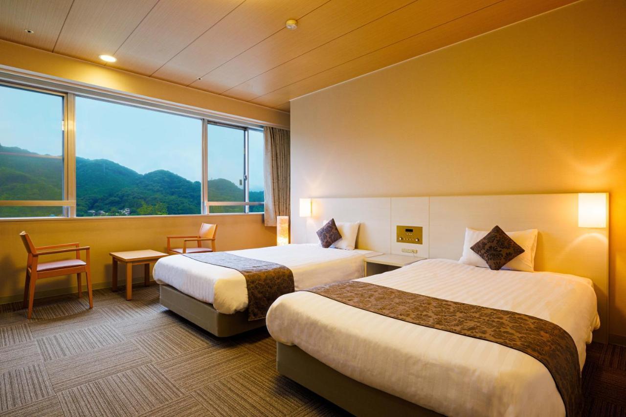 Kamenoi Hotel Nagatoro Yorii Exteriör bild